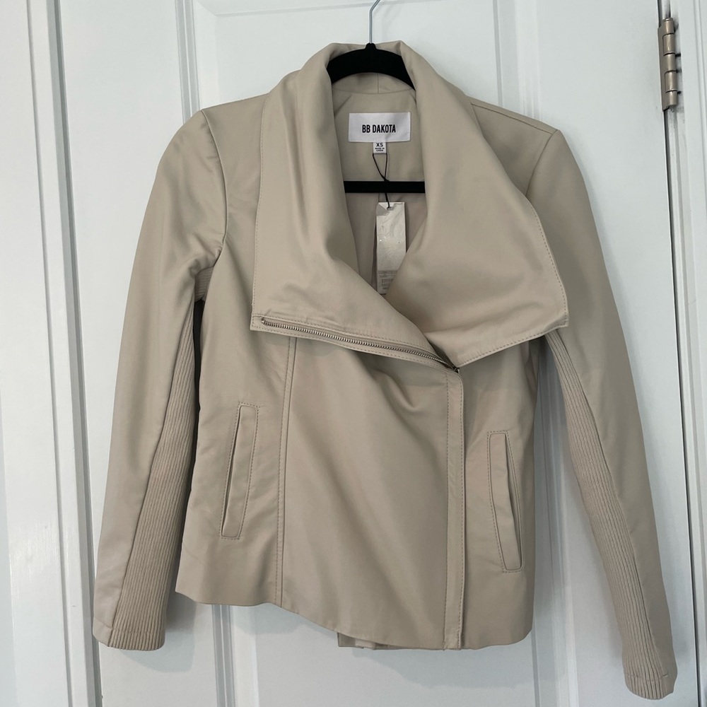 BB Dakota Faux Light Tan Leather Jacket Size XS - NWT